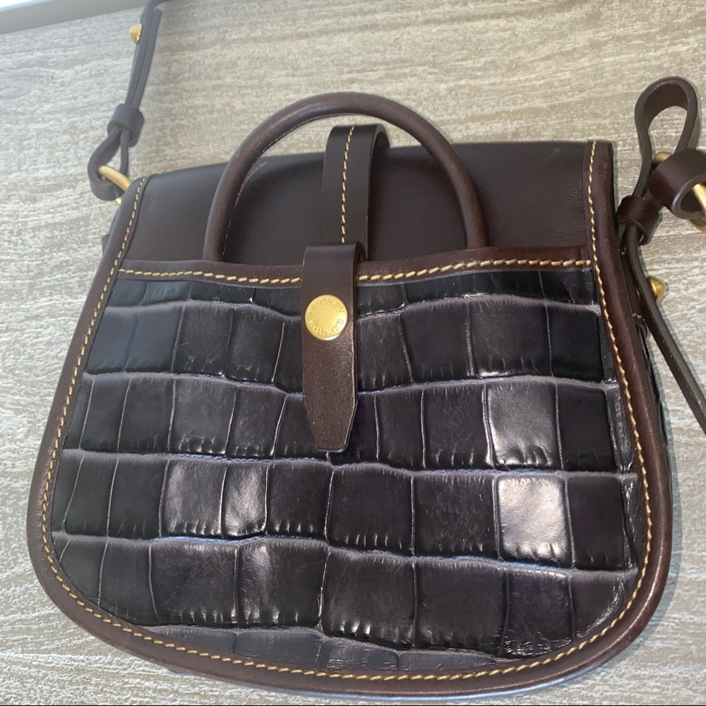 **RARE SAMPLE BAG*** Dooney  & Bourke Croc Print Leather Crossbody Purse - Picture 8 of 16